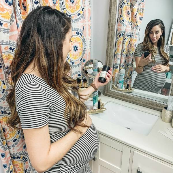 Trying to Conceive, Pregnant or Breastfeeding? Rethink These 9 Beauty Ingredients.